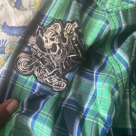 Rolling paper brand lumberjack long sleeve button up - Picture 2 of 5